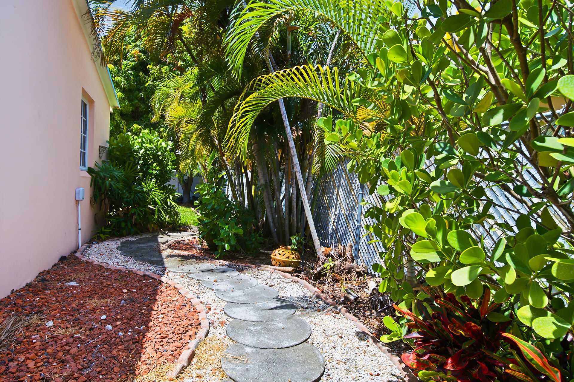 205 Rutland Boulevard, West Palm Beach, FL 33405 Photo