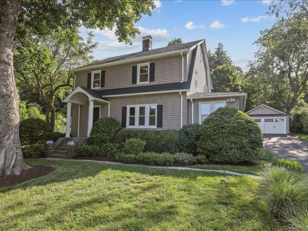 13 Washburn Road, Mount Kisco, NY 10549