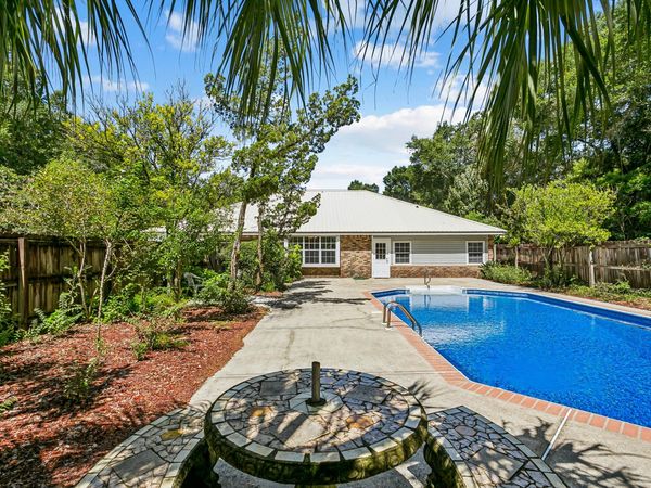 4166 Ermine Lane, Milton, FL 32583