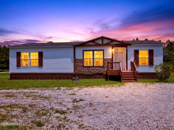 10230 Muszar Lane, Vancleave, MS 39565