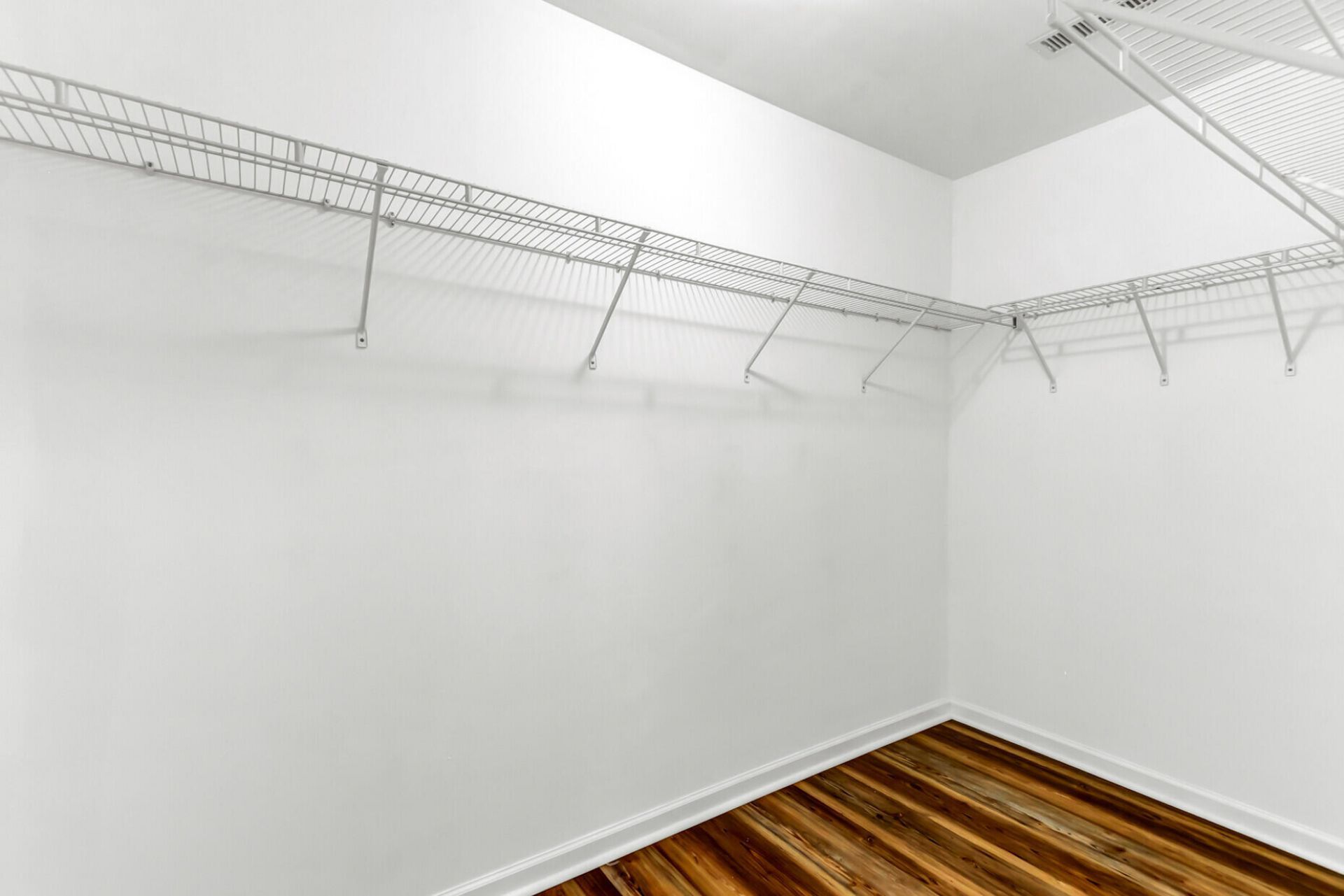 231 Xavier Street Photo 31
