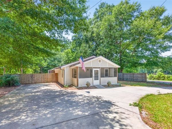 421 Maple Lane , Monroe, GA 30655