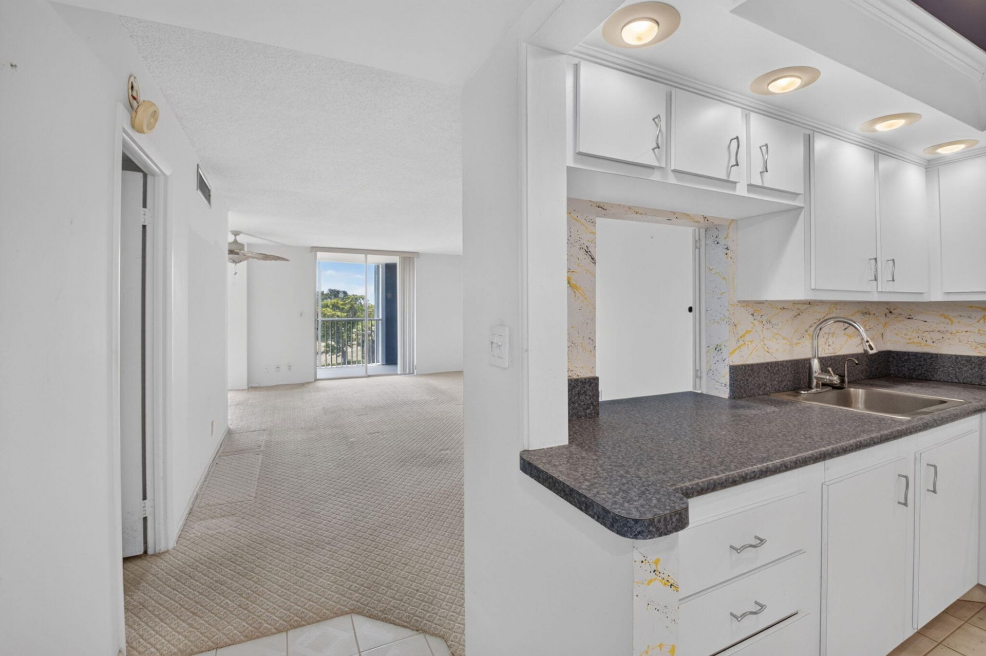 5301 NW 2nd Avenue, Boca Raton, FL 33487 Photo