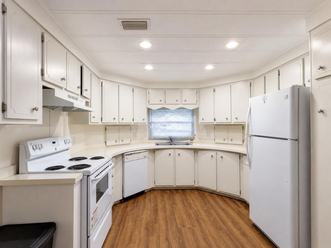 656 Sun Ray Court, Boynton Beach, FL 33436 Photo
