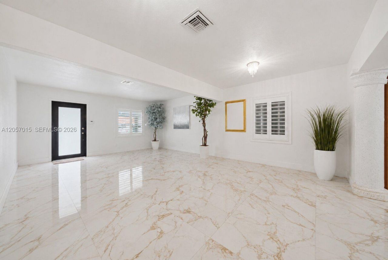 4261 SW 12th St, Miami, FL 33134 Photo