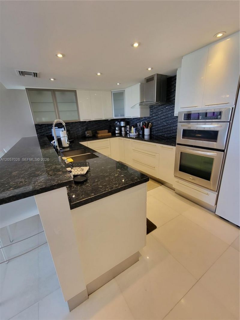 199 Ocean Lane Dr , Unit 1206, Key Biscayne, FL 33149 Photo