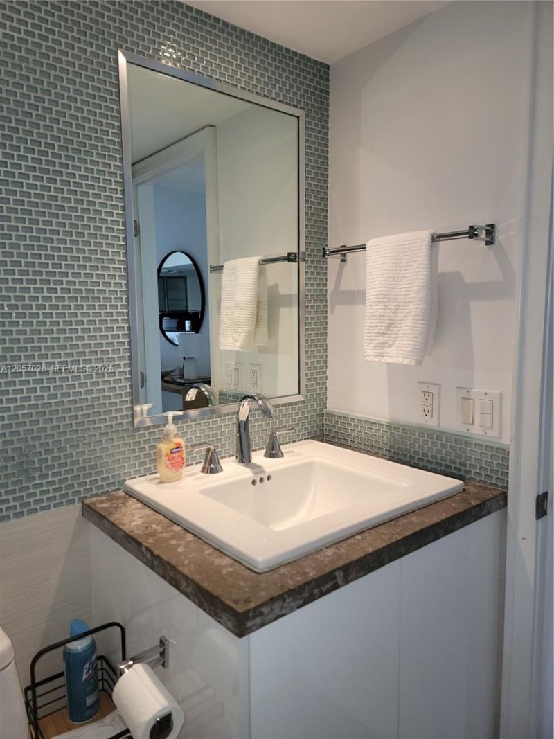 199 Ocean Lane Dr , Unit 1206, Key Biscayne, FL 33149 Photo