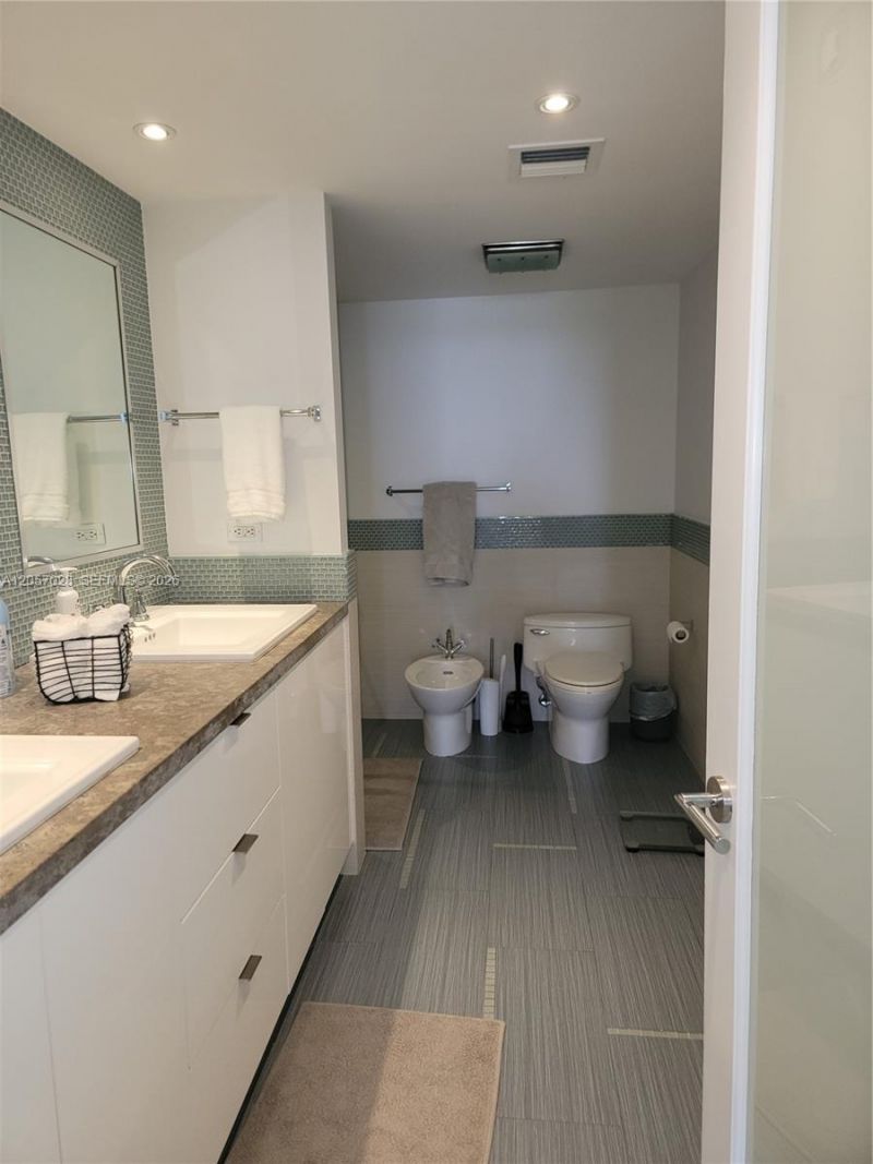 199 Ocean Lane Dr , Unit 1206, Key Biscayne, FL 33149 Photo