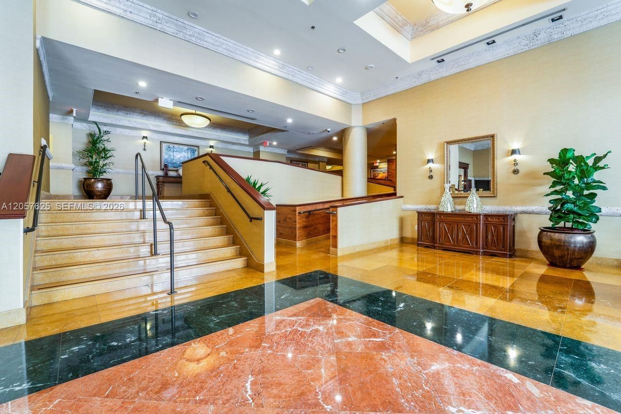 8395 SW 73rd Ave, Unit 412, Miami, FL 33143 Photo