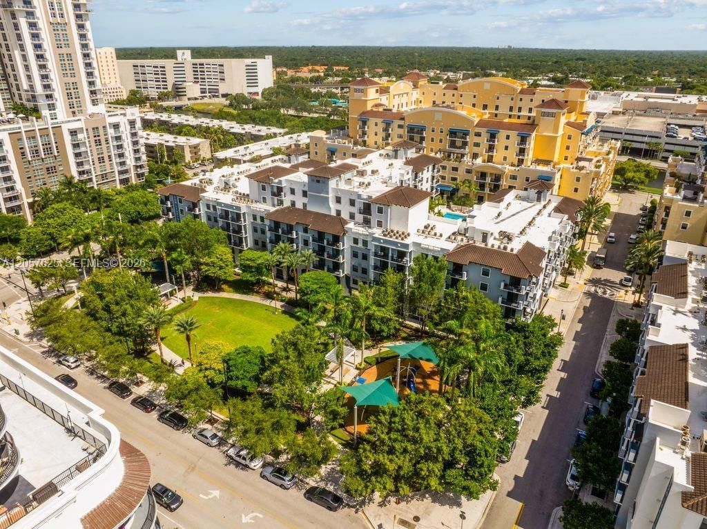8395 SW 73rd Ave, Unit 412, Miami, FL 33143 Photo