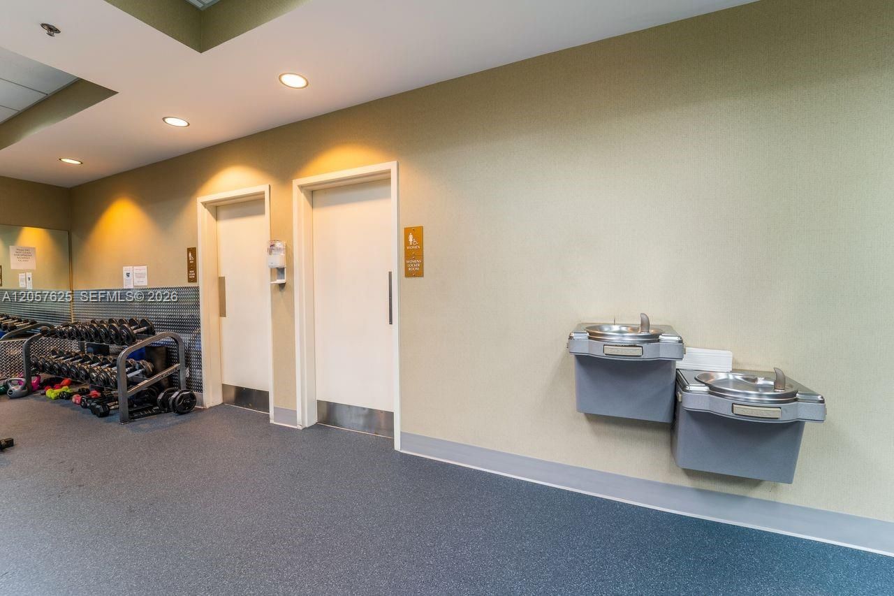 8395 SW 73rd Ave, Unit 412, Miami, FL 33143 Photo