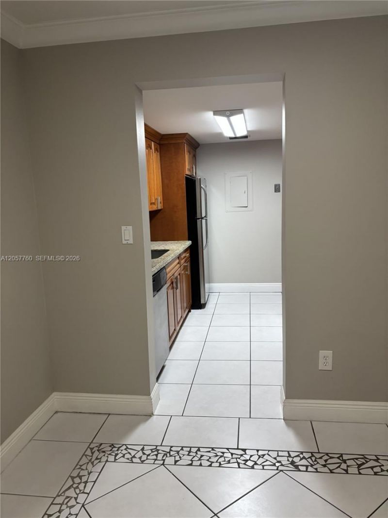 7965 SW 86th St , Unit 105, Miami, FL 33143 Photo