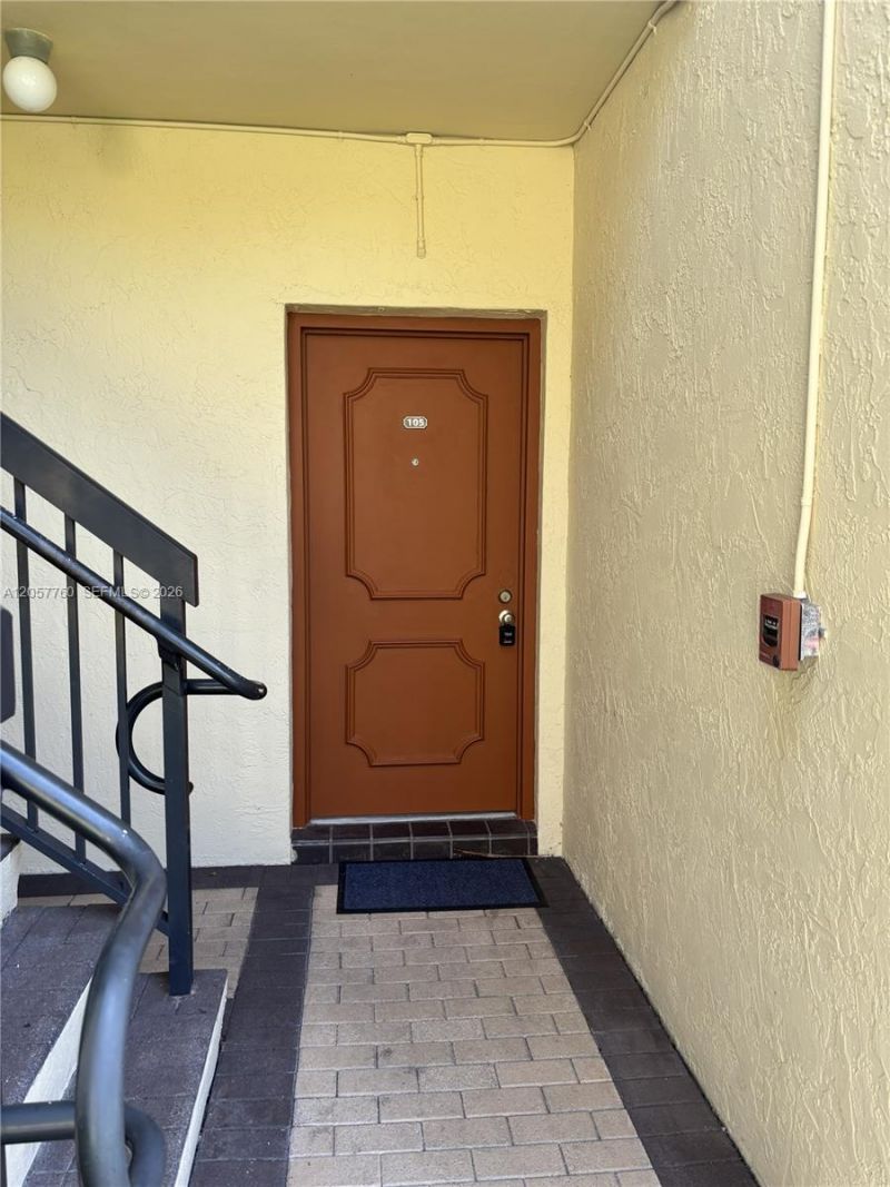 7965 SW 86th St , Unit 105, Miami, FL 33143 Photo