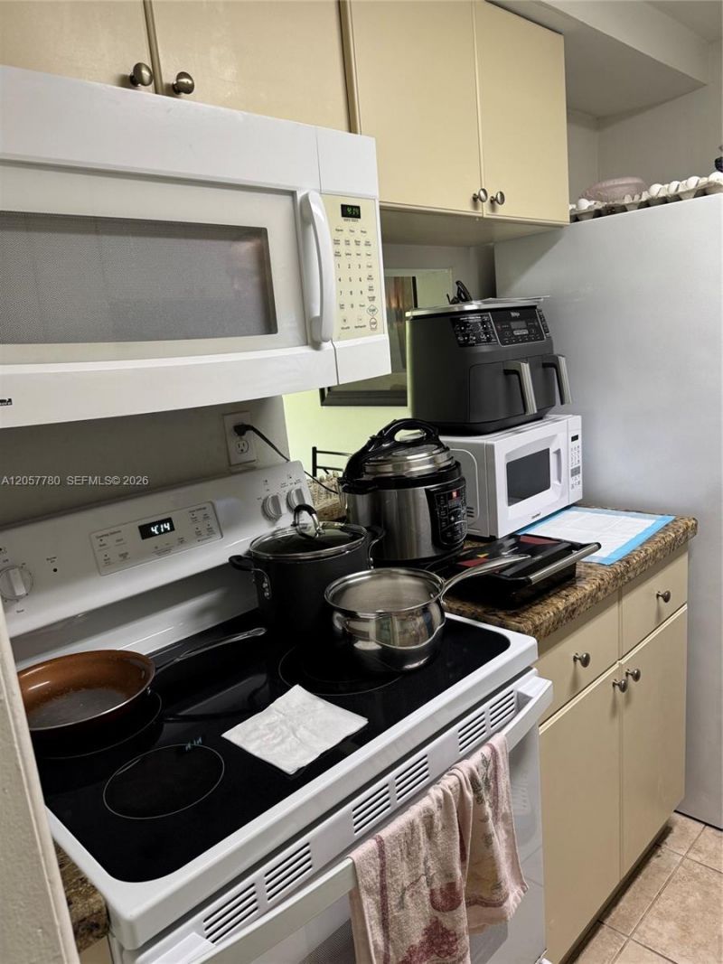 Please Call For Address, Unit 406A, Miami, FL 33186 Photo