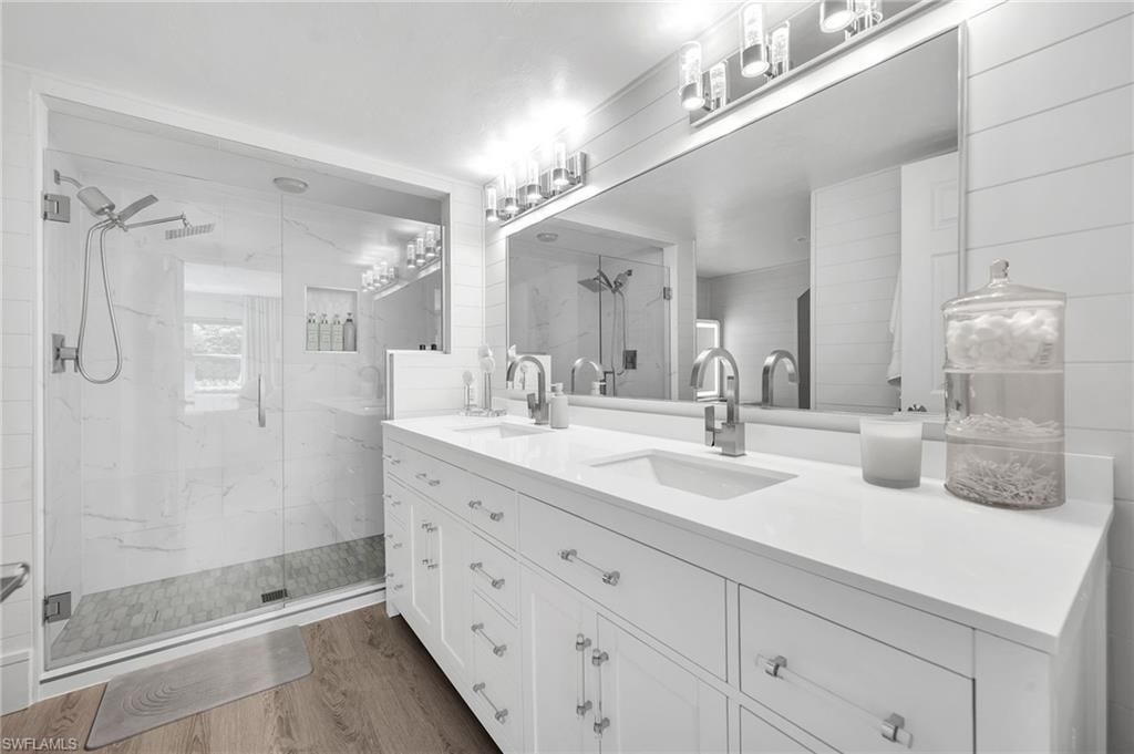 4716 Via Carmen, Naples, FL 34105 Photo