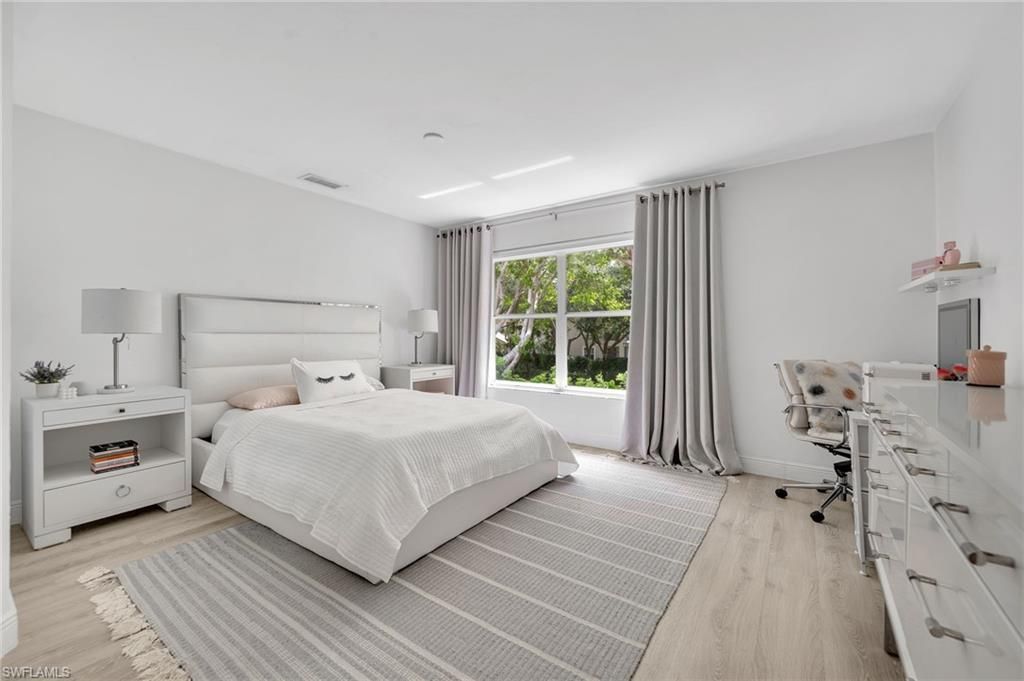 4716 Via Carmen, Naples, FL 34105 Photo