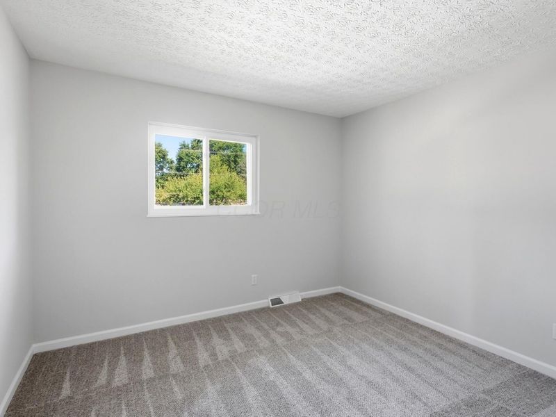 3532 Noe Bixby Road, Columbus, OH 43232 Photo 20
