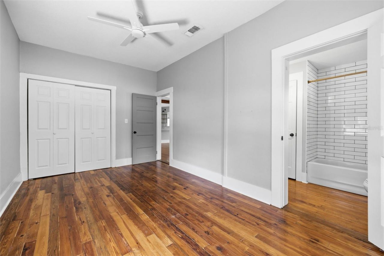 236 W North Street , Tampa, FL 33604 Photo