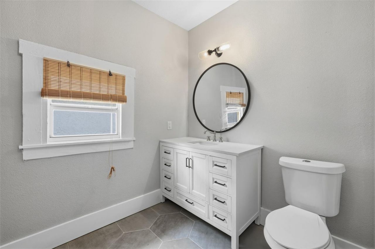236 W North Street , Tampa, FL 33604 Photo