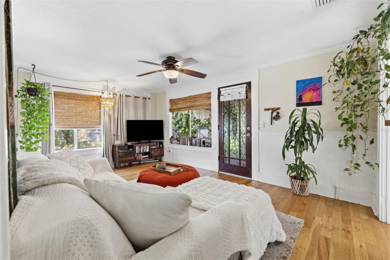 236 W North Street , Tampa, FL 33604 Photo