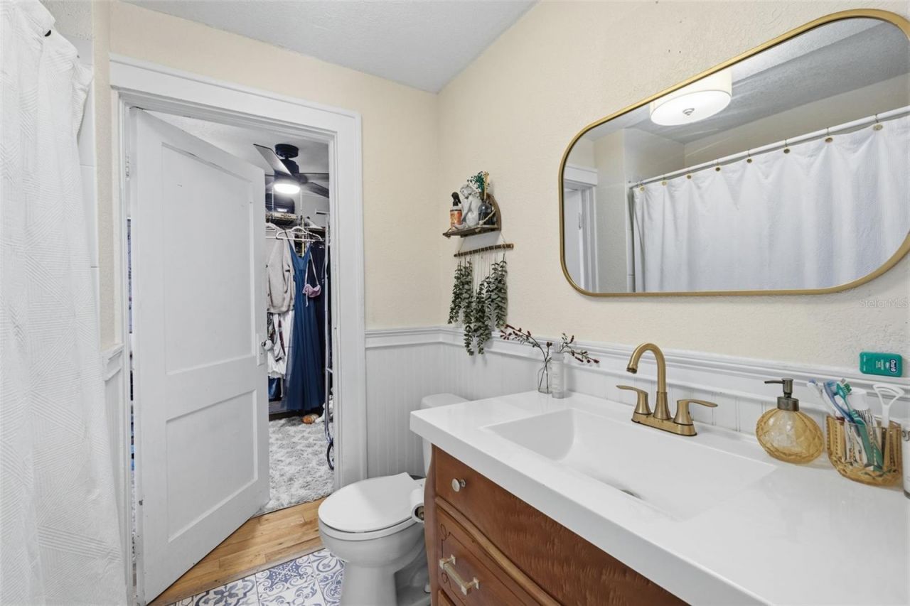 236 W North Street , Tampa, FL 33604 Photo
