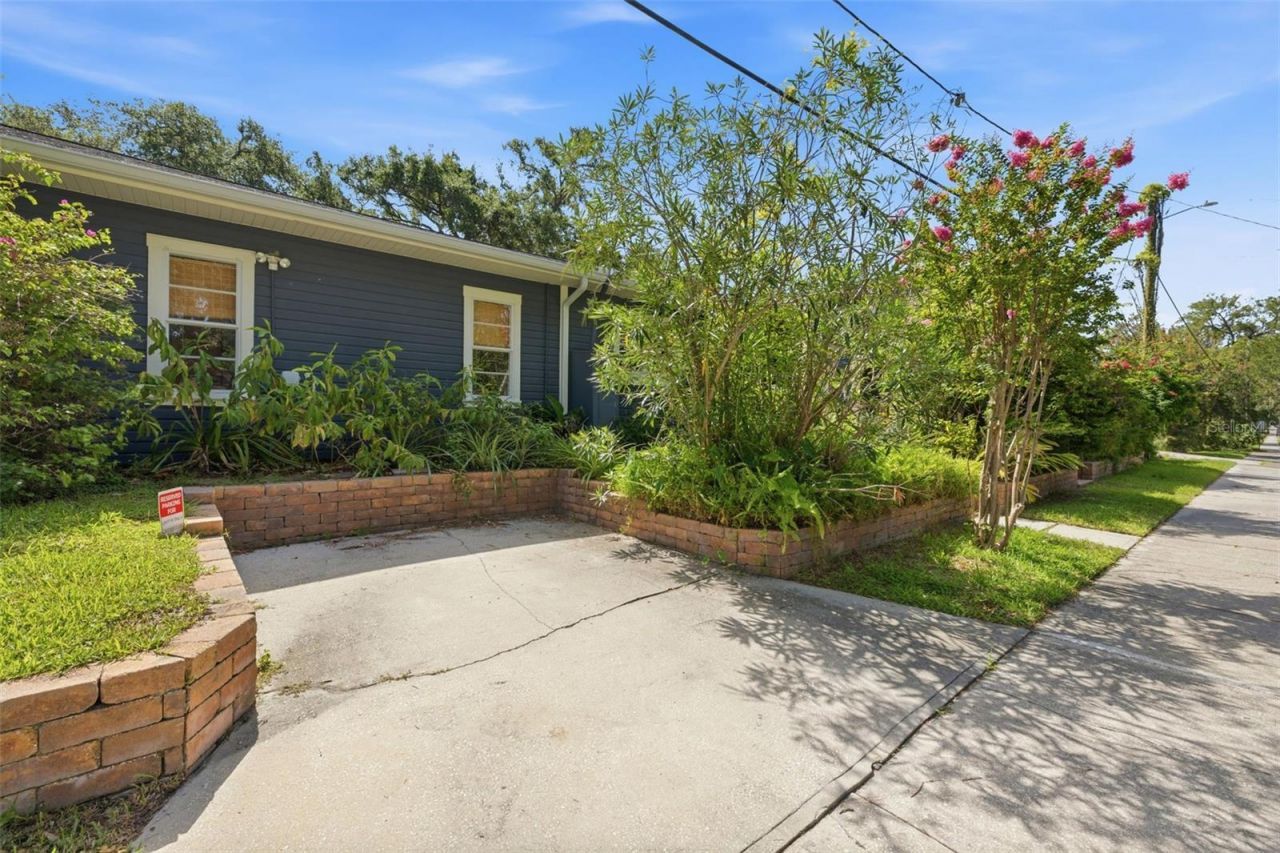 236 W North Street , Tampa, FL 33604 Photo
