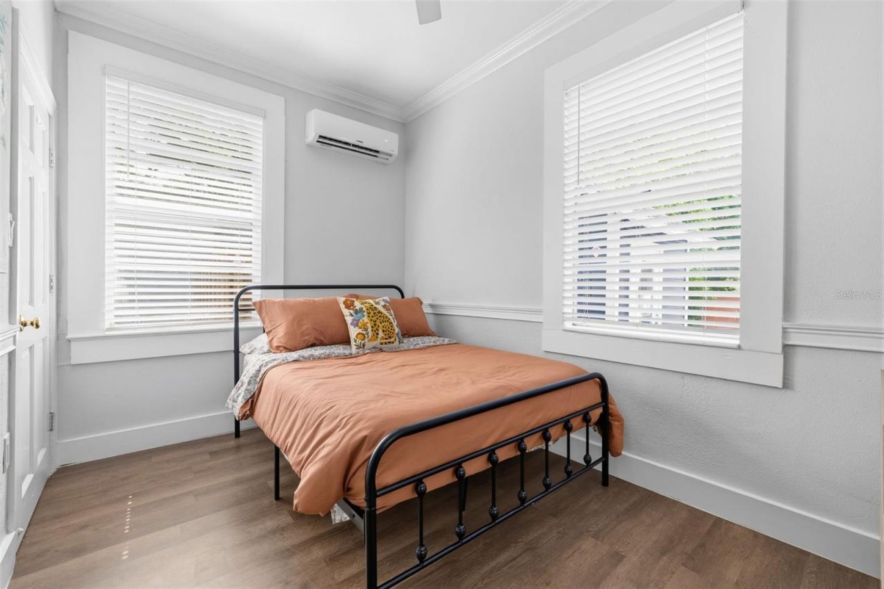 236 W North Street , Tampa, FL 33604 Photo