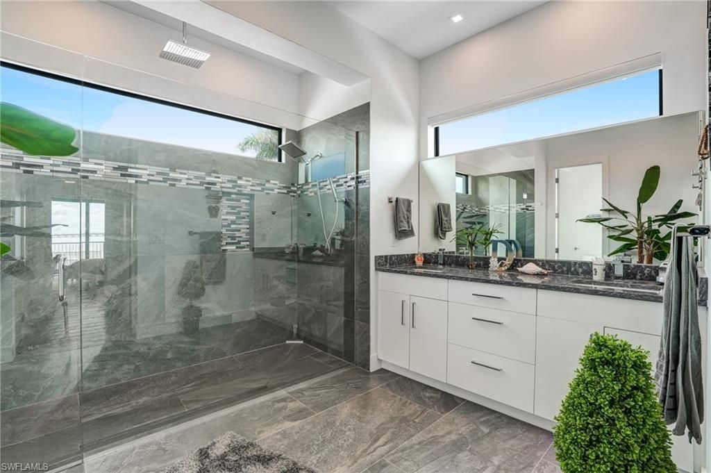 6390 River Club Ct , North Fort Myers, FL 33917 Photo