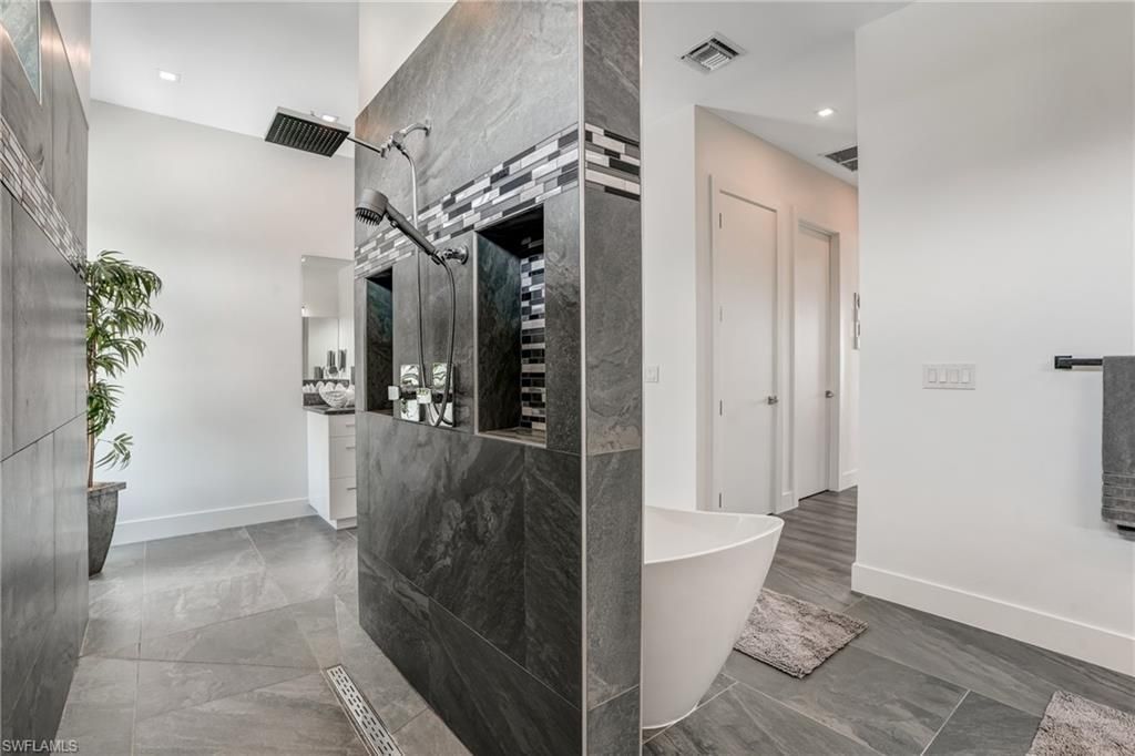 6390 River Club Ct , North Fort Myers, FL 33917 Photo