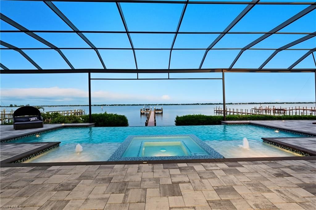 6390 River Club Ct , North Fort Myers, FL 33917 Photo