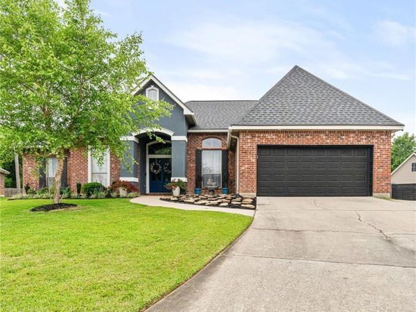 312 ANNETTE Drive , Slidell, LA 70458
