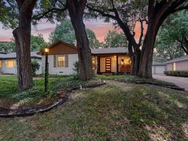 10520 Lippitt Avenue, Dallas, TX 75218
