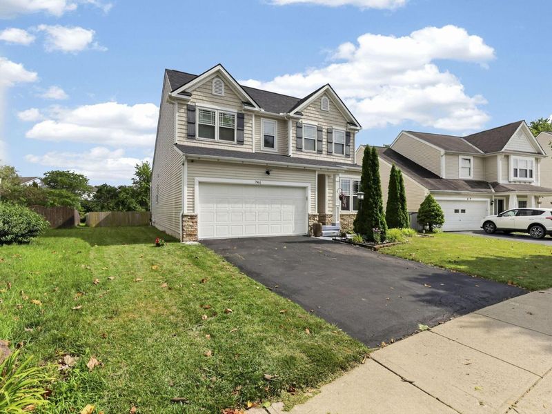 7961 Aspen Ridge Drive, Blacklick, OH 43004 Photo 5