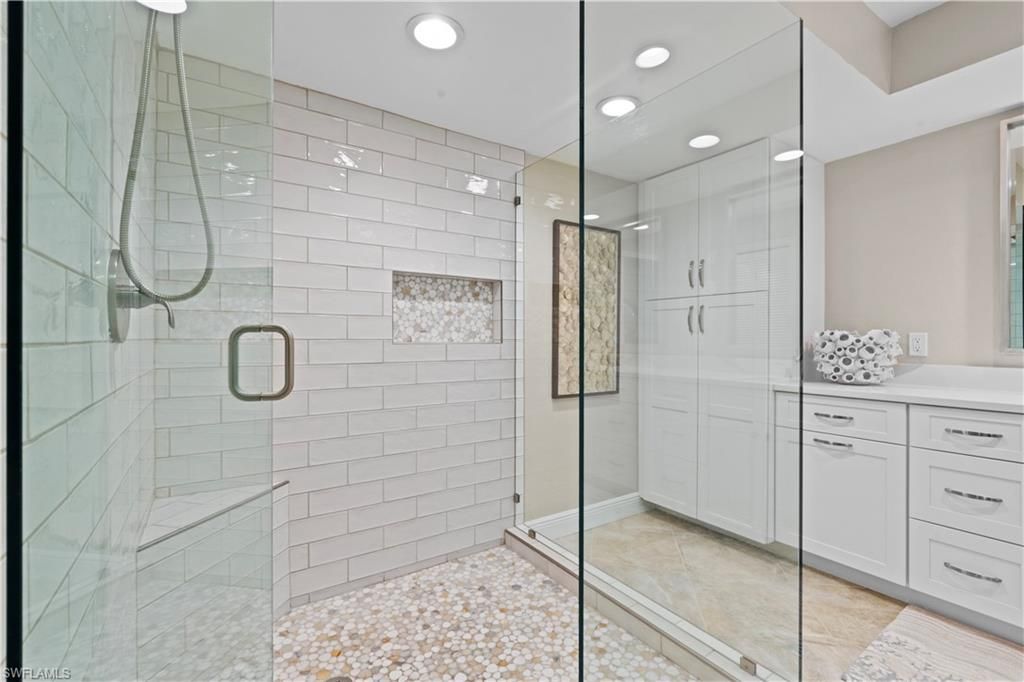 16330 Fairway Woods Dr , Unit 1705, Fort Myers, FL 33908 Photo