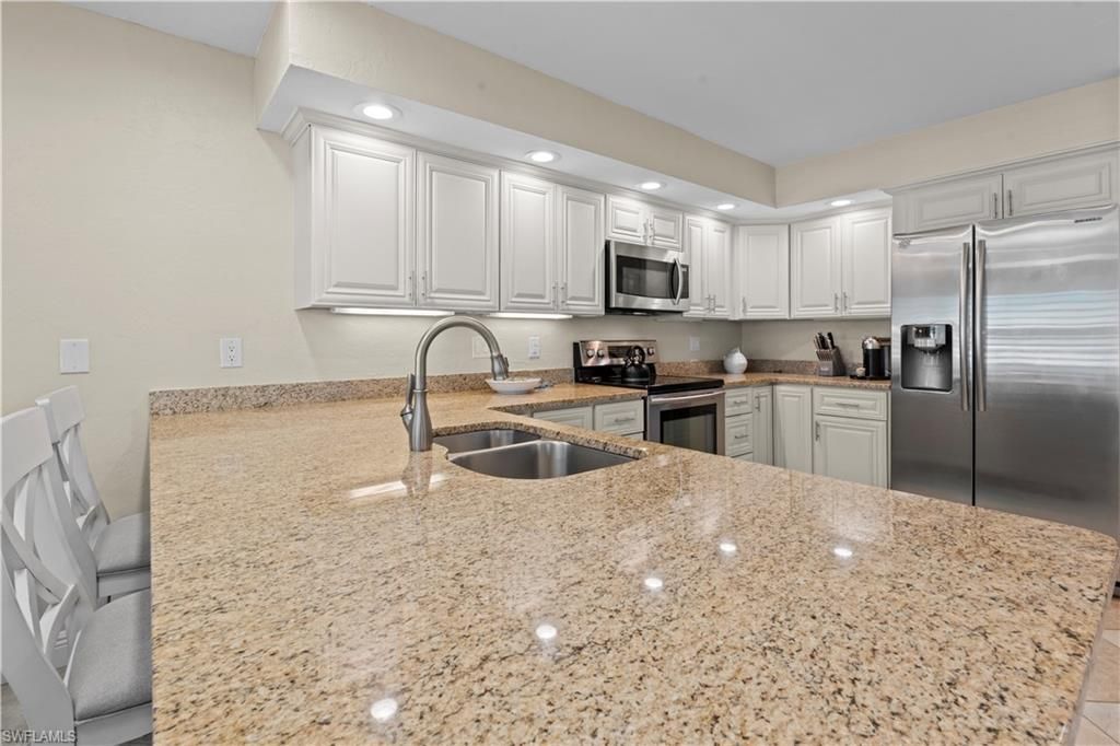 16330 Fairway Woods Dr , Unit 1705, Fort Myers, FL 33908 Photo