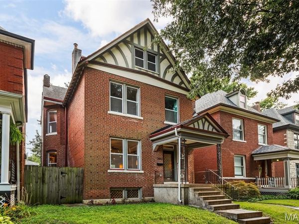 3662 Humphrey Street , St Louis, MO 63116