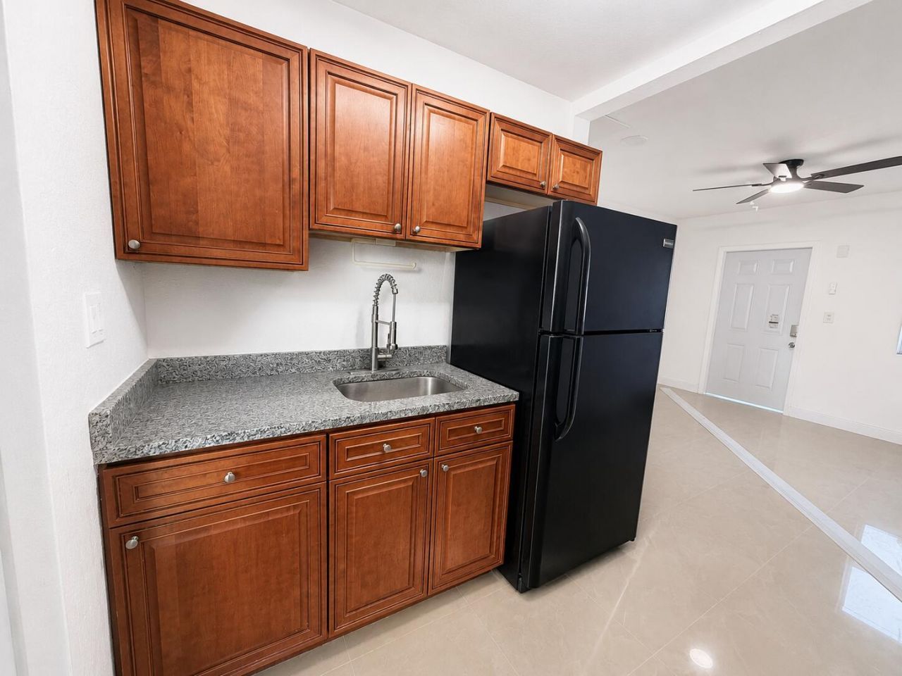 5264 NE 20th Avenue, Pompano Beach, FL 33064 Photo