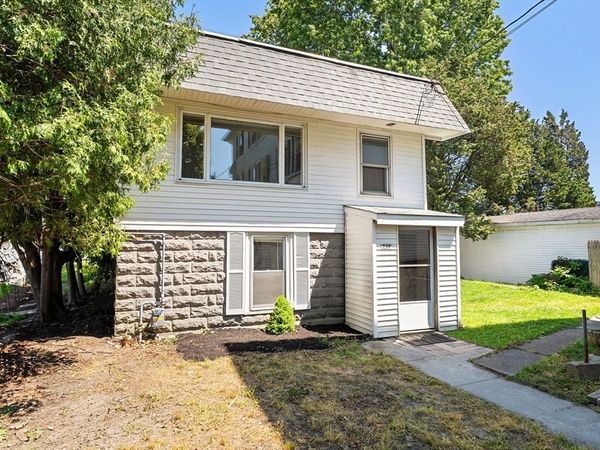 240 Montaup Street, Fall River, MA 02724