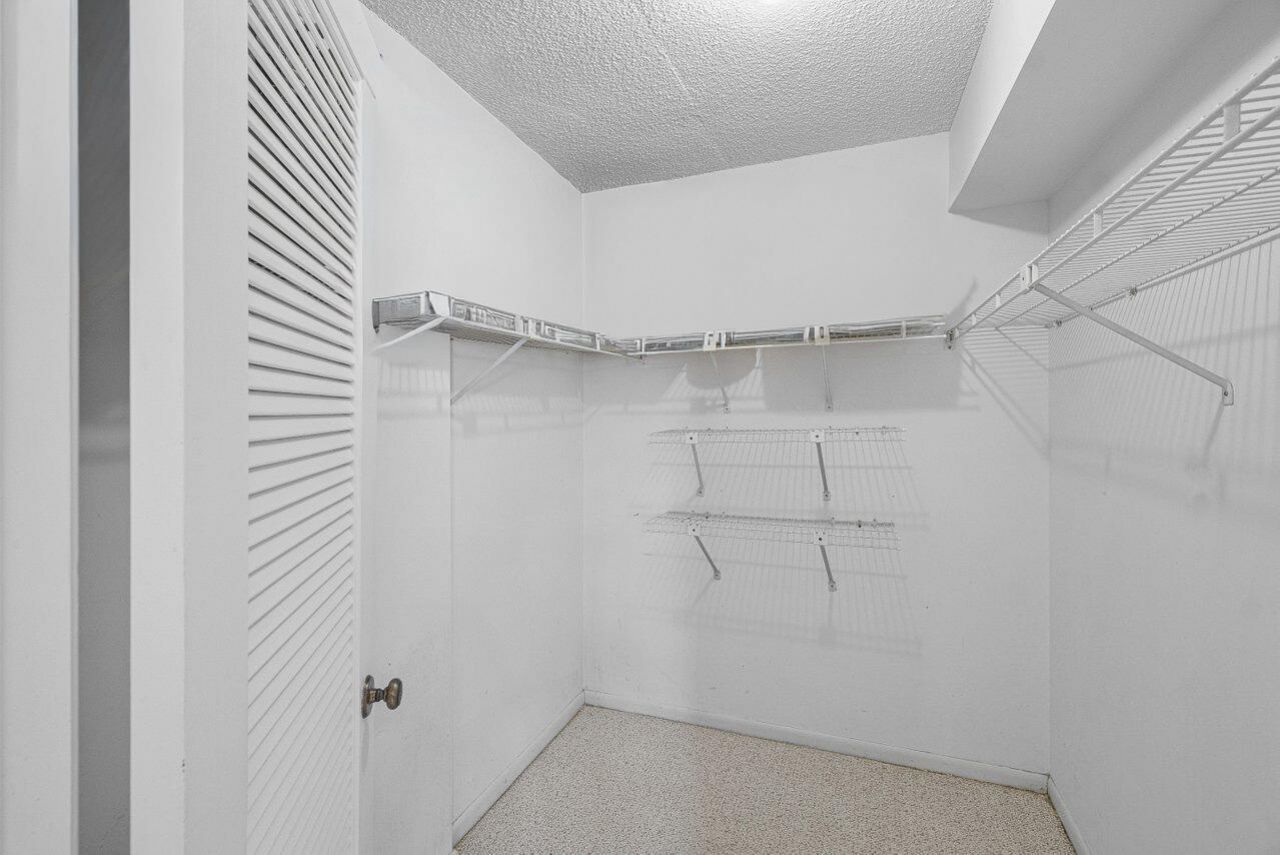 950 Egret Circle, Unit 5202, Delray Beach, FL 33444 Photo