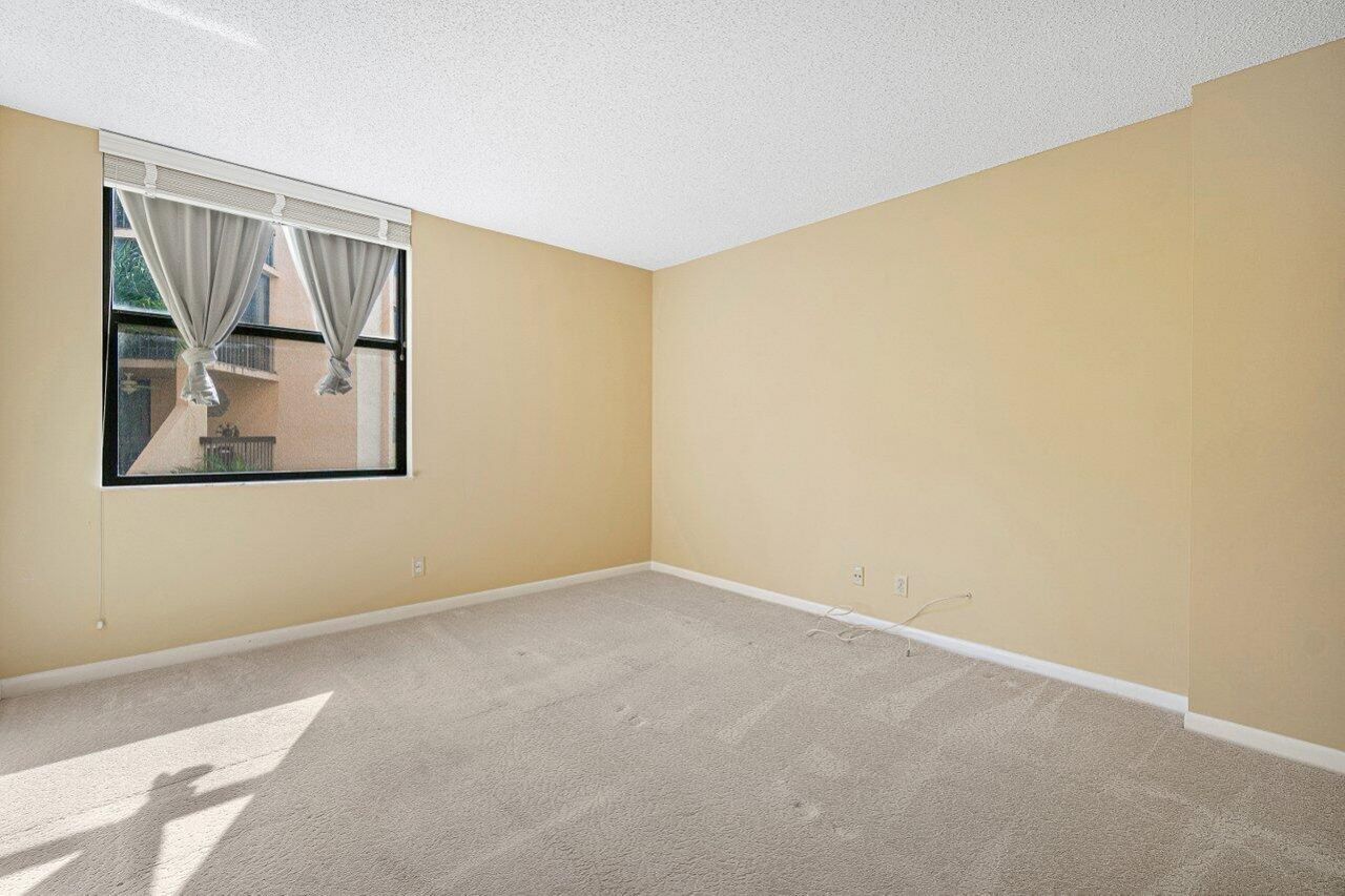 950 Egret Circle, Unit 5202, Delray Beach, FL 33444 Photo