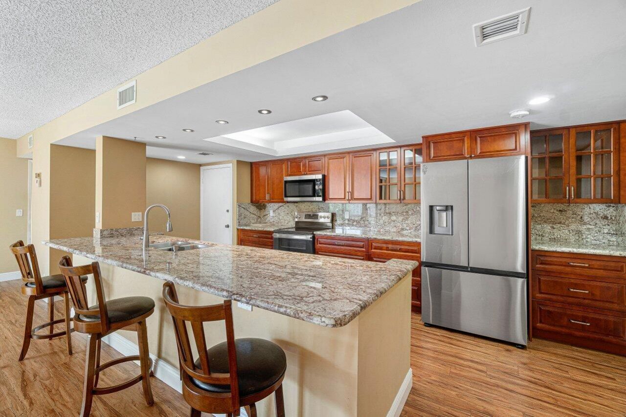 950 Egret Circle, Unit 5202, Delray Beach, FL 33444 Photo