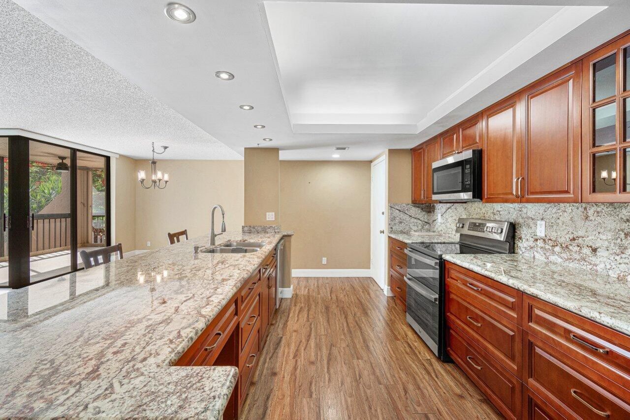 950 Egret Circle, Unit 5202, Delray Beach, FL 33444 Photo