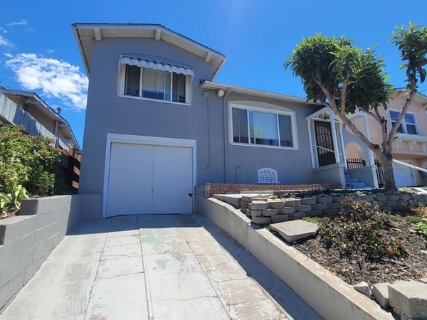 2124 12Th Ave , Oakland, CA 94606