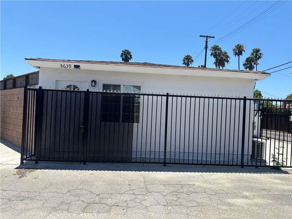 8639 Bothwell, Northridge, CA 91324