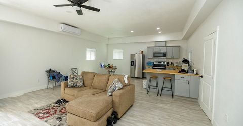 1800 W Glenwood Ave, Turlock, CA 95380 Photo