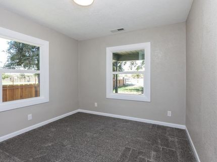1800 W Glenwood Ave, Turlock, CA 95380 Photo