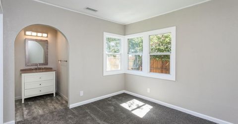 1800 W Glenwood Ave, Turlock, CA 95380 Photo