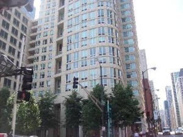 345 N La Salle Drive , Unit 3007, Chicago, IL 60654