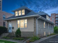848 LEE Street , Des Plaines, IL 60016 primary photo