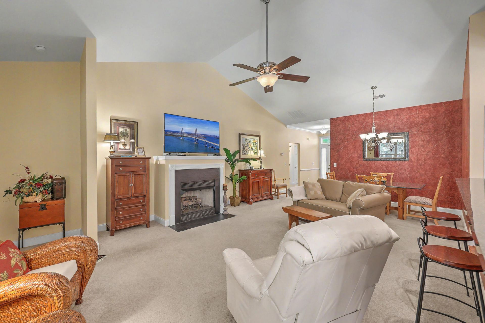 4953 Franconia Drive Photo 10